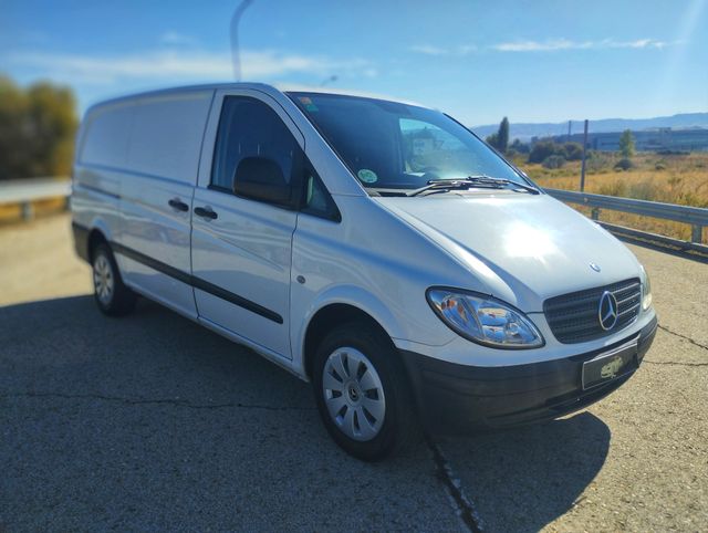 Mercedes-Benz Vito con 1 año de garantia