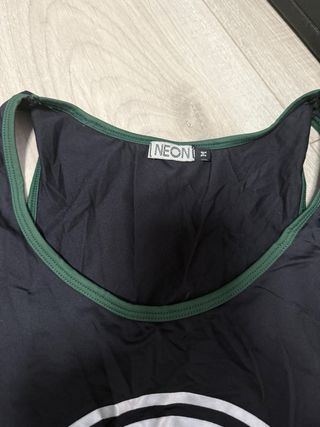 Conjunto NEON Padel Talla S y M
falda S
camiseta M