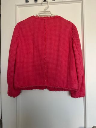 Chaqueta corta fucsia