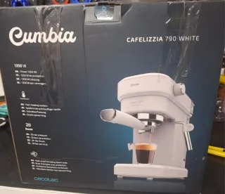 Cafetera Cecotec Cafelizzia 790 Blanca