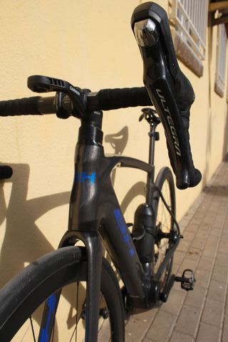Bicicleta Eléctrica Carretera BH CORE 1.6 -TALLA M