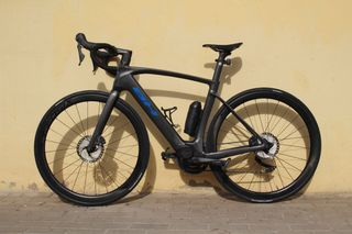 Bicicleta Eléctrica Carretera BH CORE 1.6 -TALLA M