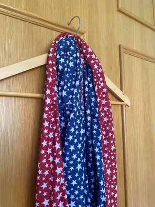 Fular reversible estampado estrellas