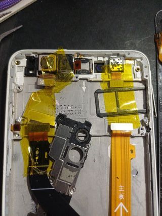 Huawei P10 Lite a schermo intero