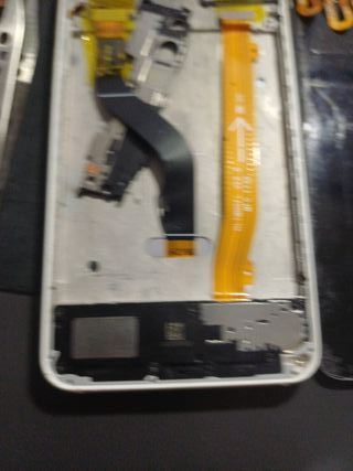 Huawei P10 Lite a schermo intero