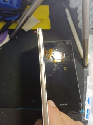 Huawei P10 Lite a schermo intero