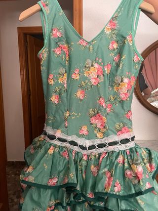 Vestido Sevillana Vintage Flores
PRECIO NEGOCIABLE