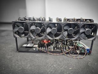 Rig Minería Cripto 8x RX 6600 ASRock