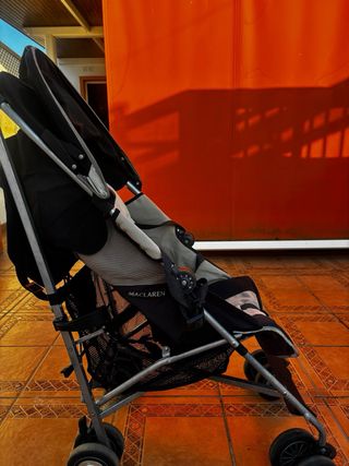 Carrito Bebé Maclaren Gris-Negro
