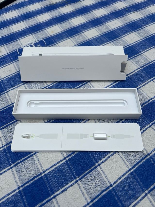 Caja Apple Pencil Original + Recambios