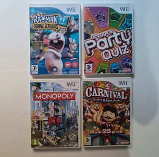 Nintendo Wii + Controller + 4 Giochi + Accessori