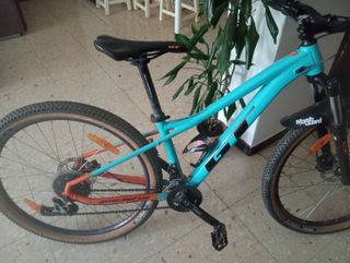 Bicicleta GT Avalanche sport