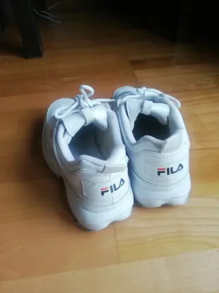 Zapatillas Fila Niña Blancas