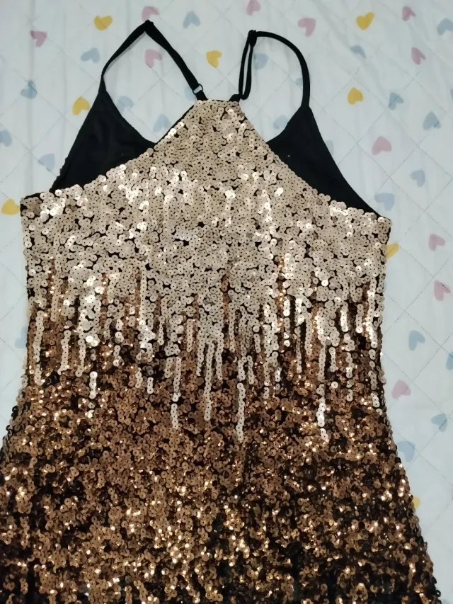 Vestido de fiesta con lentejuelas