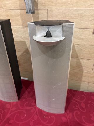 Altavoces Bang & Olufsen
