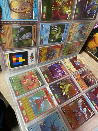 Álbum cromos Invizimals Desafíos Ocultos
