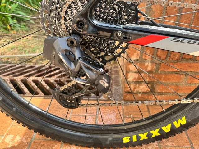 Bicicleta Scott Scale 930