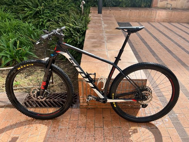 Bicicleta Scott Scale 930
