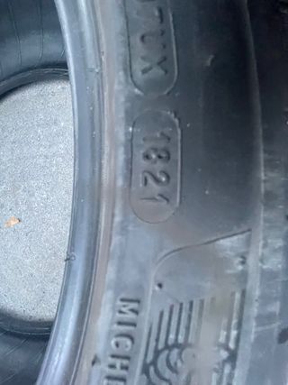 Neumáticos Michelin Pilot Sport 4 225 40 r18 92y