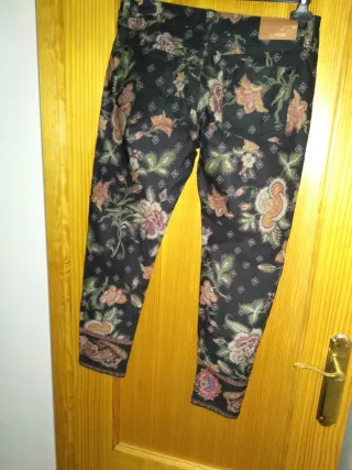 Pantalones Desigual Estampados Florales