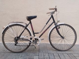 Bonita bici Orbea de Paseo para Mujer