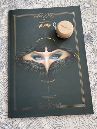 Libro de arte/programa Alegría (Cirque Du Soleil)