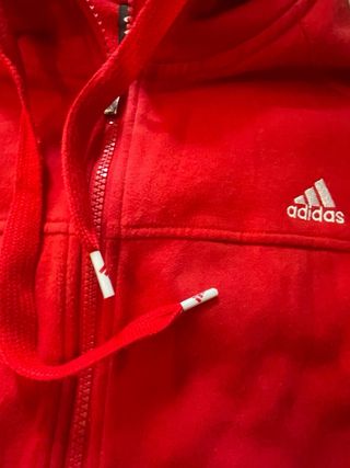 Sudadera Adidas con Capucha Roja