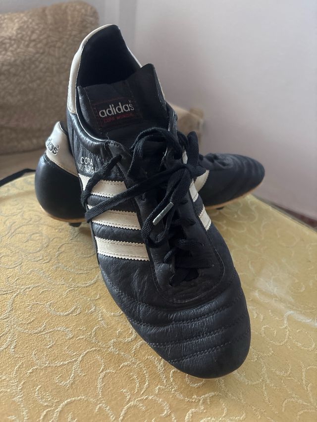 Botas de fútbol Adidas Copa Mundial Talla 43