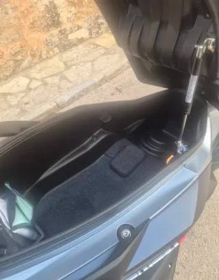 Sym Cruisym 300 en perfecto estado