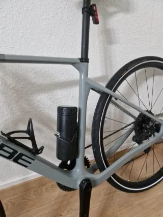 Bicicleta CUBE NUROAD C62 PRO Gravel Talla S 
