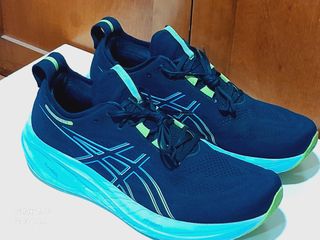 Zapatillas Asics Nimbus 26 Talla 47 Azul/Teal