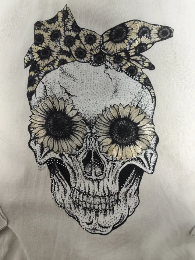 Camiseta Oversize Calavera Beige