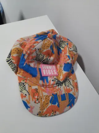 2 cappellini multicolori per bambini