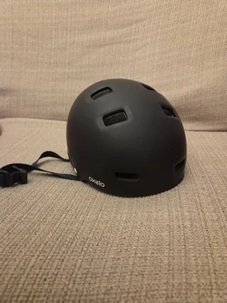 Casco infantil negro