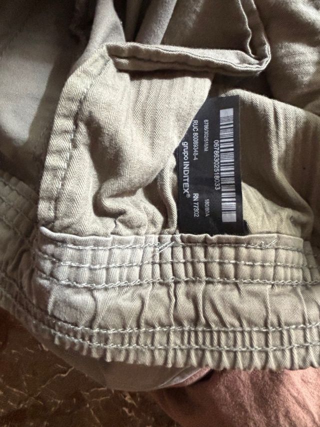 Pantalón verde con cordón