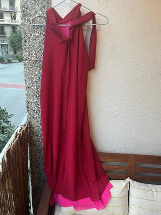 Vestido Buganco fiesta rojo 
Talla M nuevo