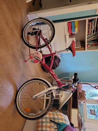 Bicicleta infantil rosa