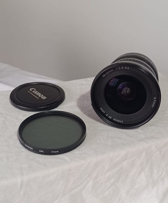 Objetivo Canon EF-S 10-22mm f/3.5-4.5 USM