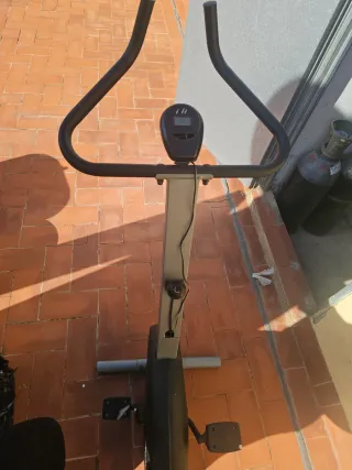 Bicicleta Estática Negra