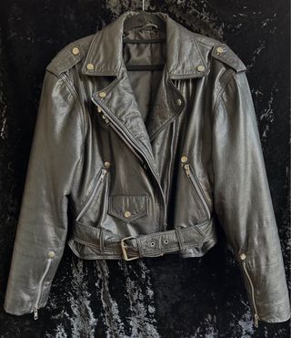 Cazadora Biker Cuero Vintage Negra