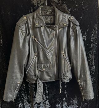 Cazadora Biker Cuero Vintage Negra