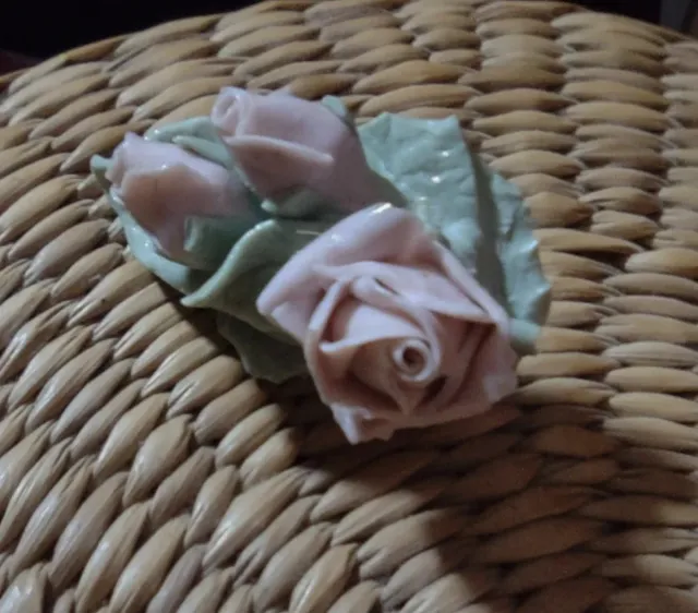 Broche Vintage, porcelana fría.