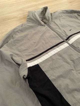 Nike Vintage Full Zip- Chaqueta Gris Y2K Streetwea