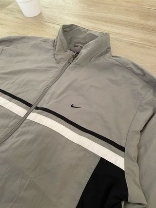 Nike Vintage Full Zip- Chaqueta Gris Y2K Streetwea