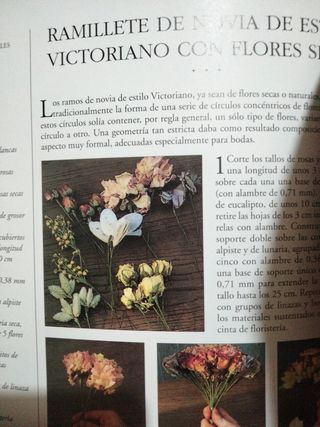 Libro, flores para ocasiones especiales