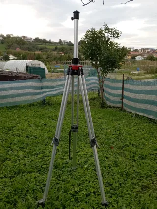 Trípode Profesional Láser Rotatorio