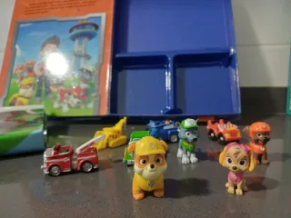 Paw Patrol My Busy Books y all stars