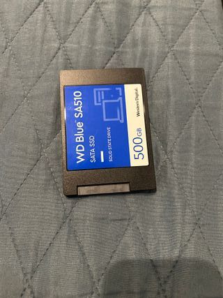 Discos duros SSD Kingston, SK hynix, Samsung, WD