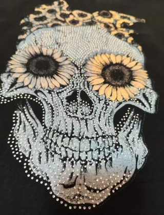 Camiseta Oversize Calavera Negra