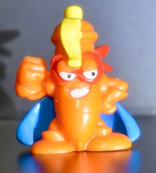 Superthings Muñeco Goma Naranja Azul